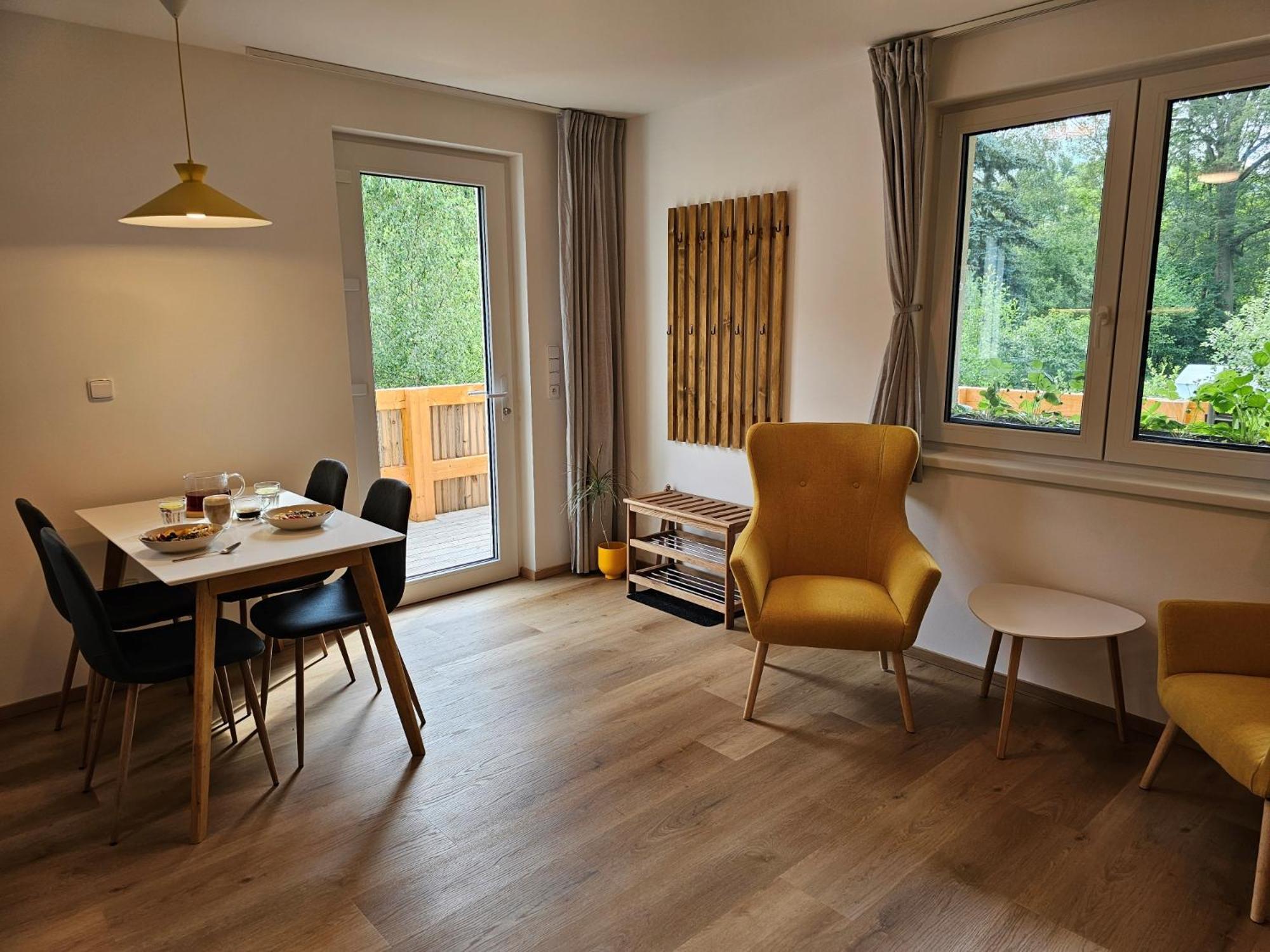Apartman V Tichu Teplice nad Metují エクステリア 写真